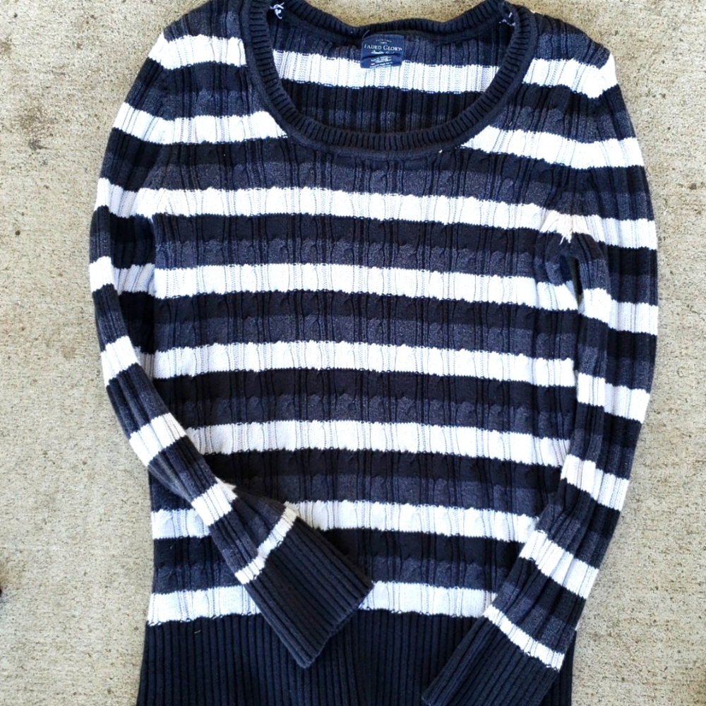 Sweater striped